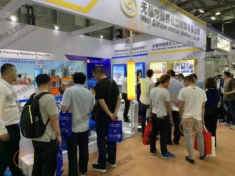 錢橋化機(jī)展位照片 錢橋化機(jī)展位照片